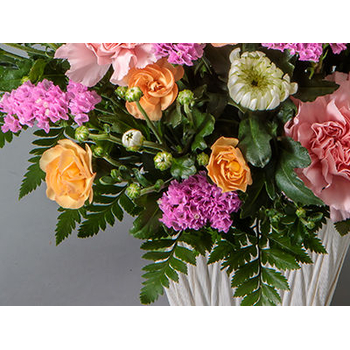 funeral-flower-japan-chrysanthemums