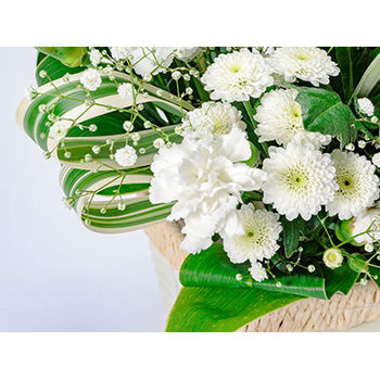 Funeral Flower Japan – Mums Arrangement