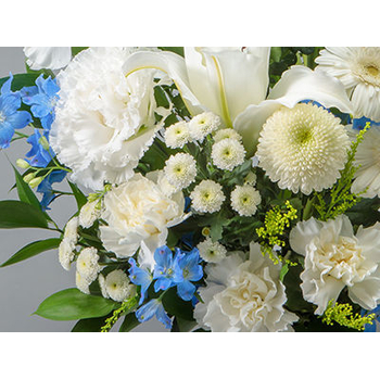 funeral-flower-japan-white-flowers