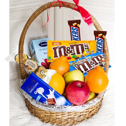 Fruit and Sweets Basket Delivery Japan