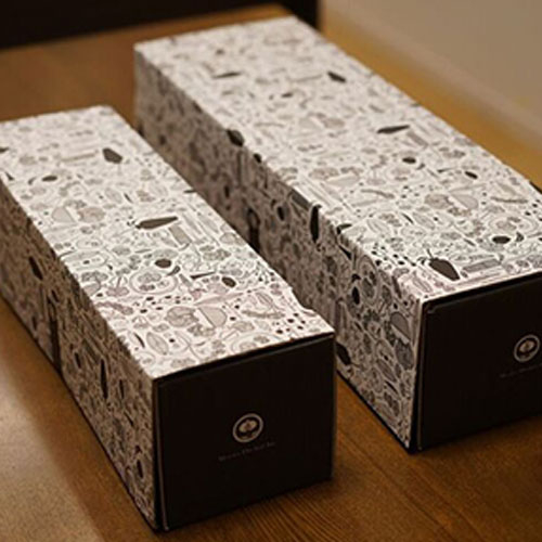 flower-delivery-in-japan-tokyo-white-phalaenopsis